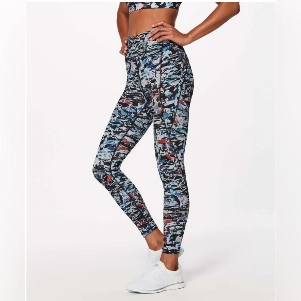 lululemon athletica making free result